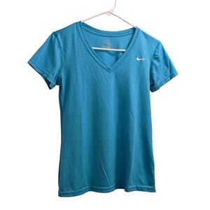💥 Nike Women's Blue V-Neck Dri Fit Top S
